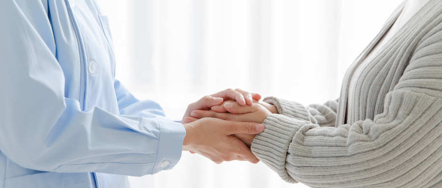 白內(nèi)障癥狀